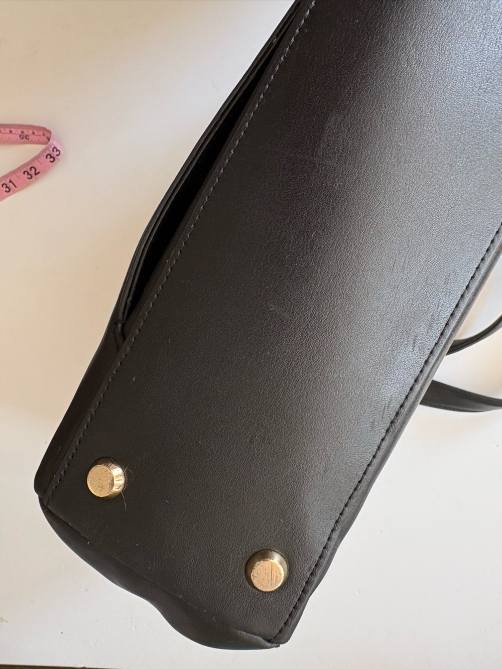 Tumi || Voyageur Vail Tote Medium Black Leather Light Gold Hardware - Picture 10 of 11